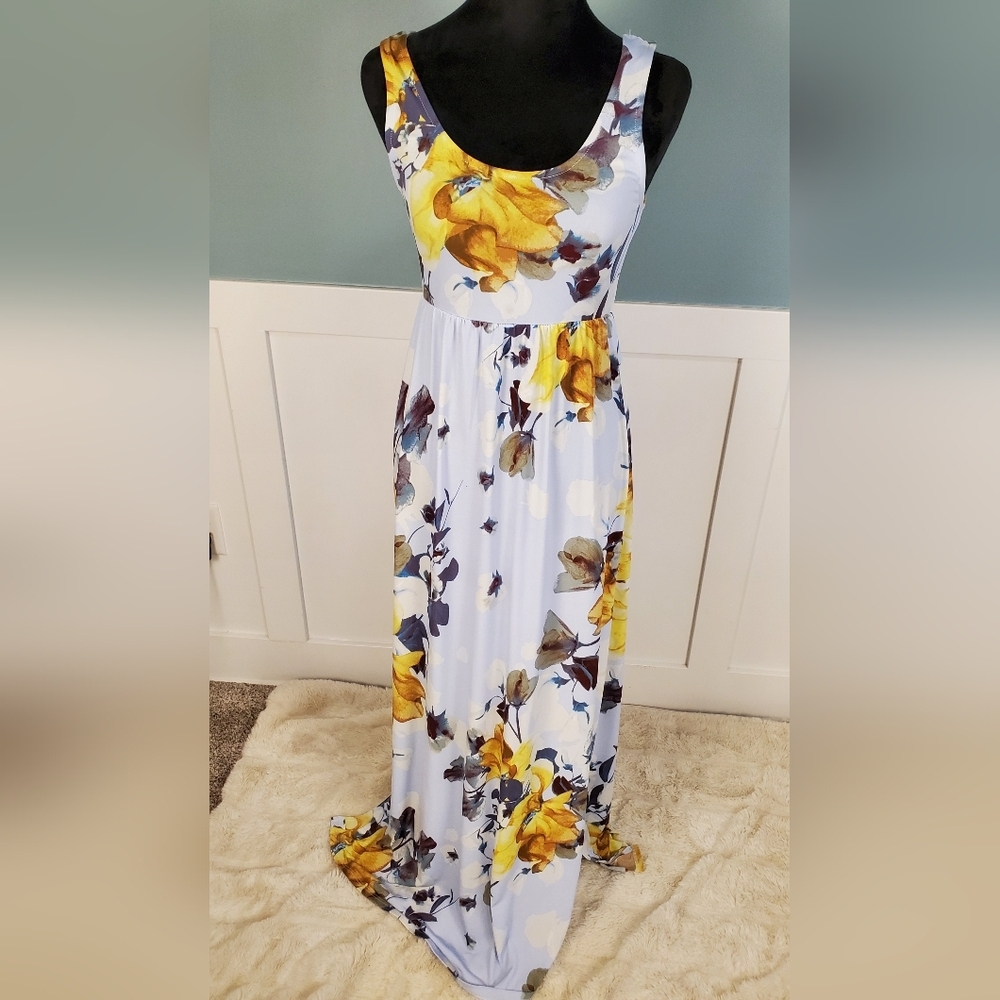 Entro Lightweight Stretchy Summer Maxi Dress Small